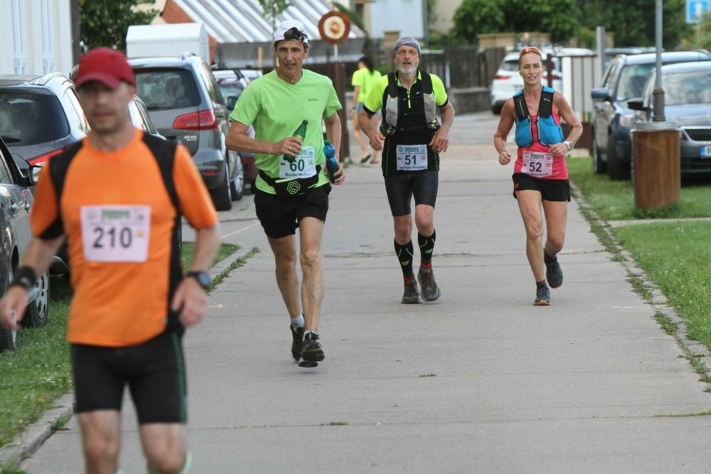 Závěrečé metry, stíháme Mariana