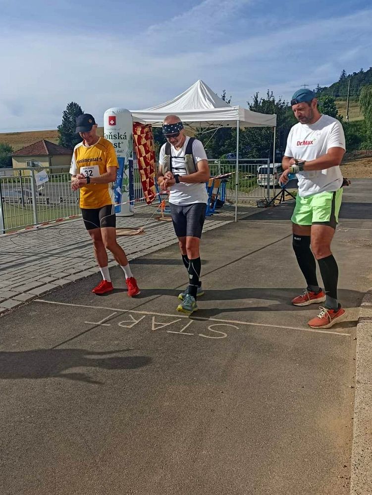  Start do posledni etapy s Mojmír Krejča a Robert Fifik