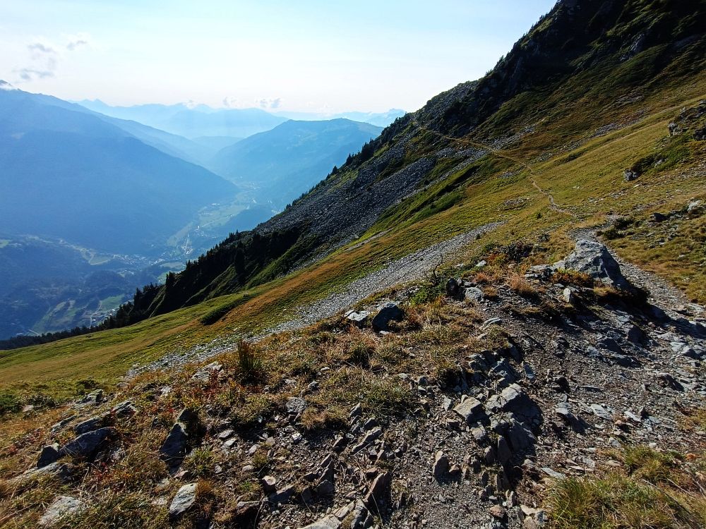 Začína jeden z nejdelších seběhů, do Baufortu